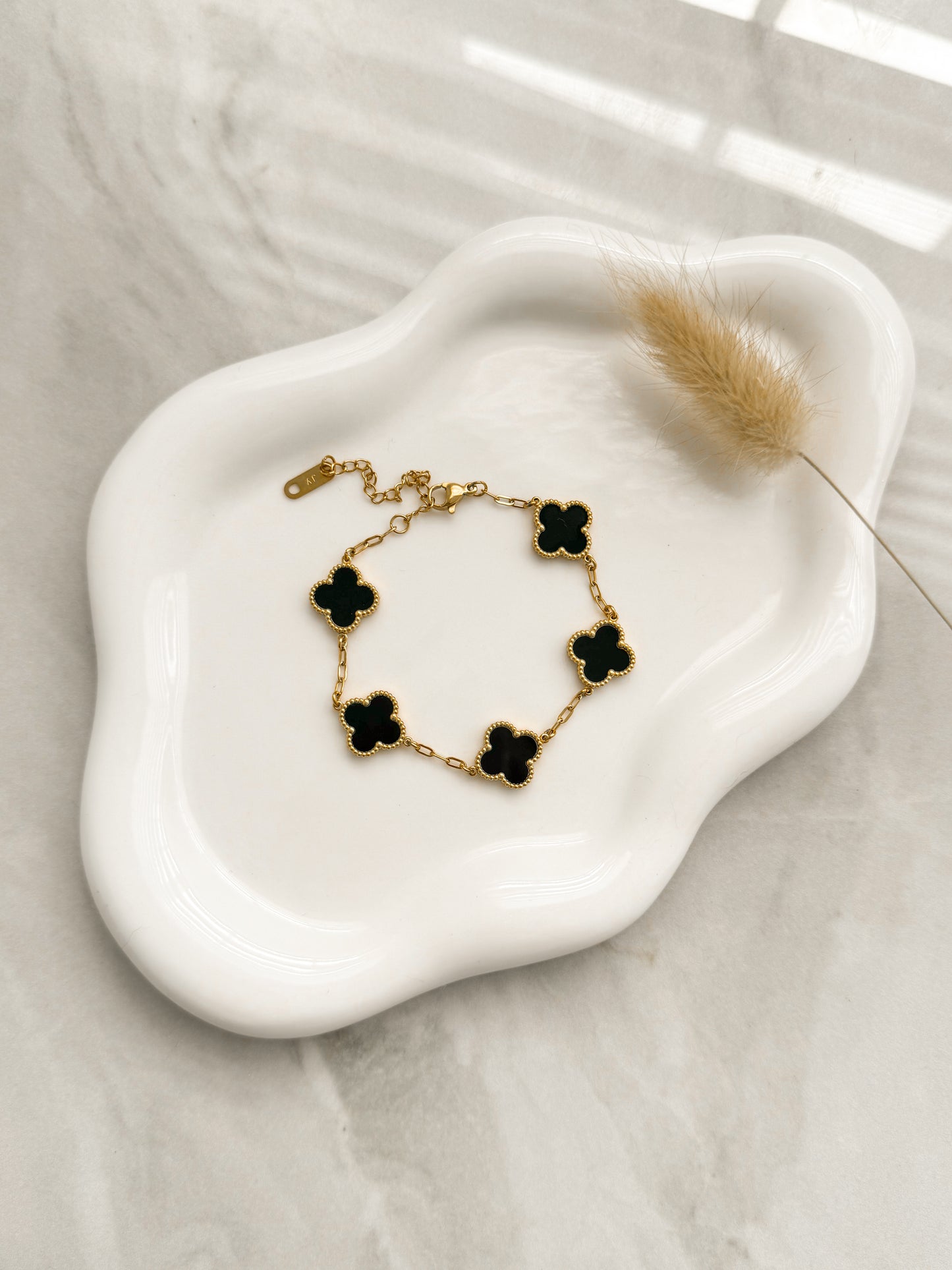 Clover Black Bracelet