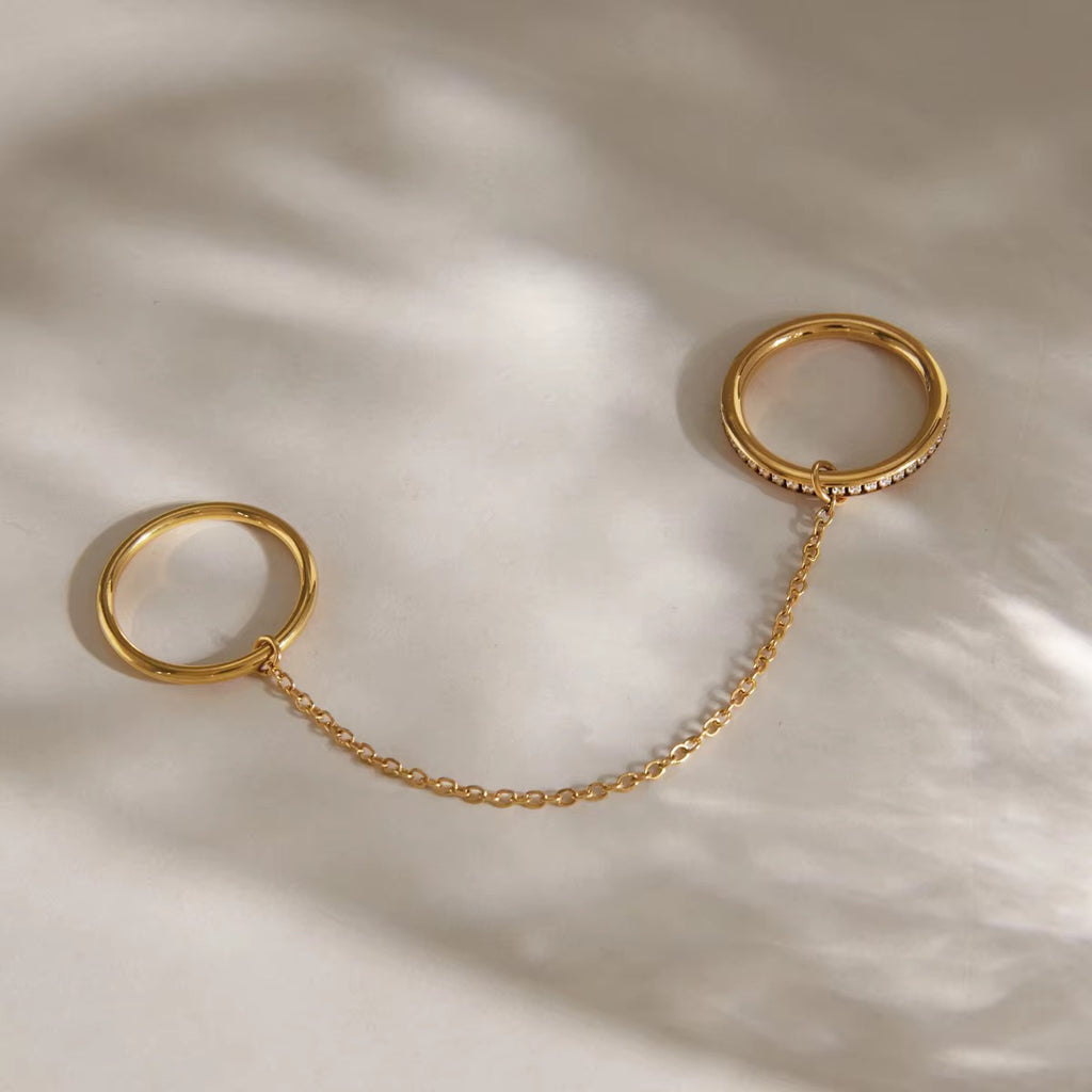 Zenia Ring Chain